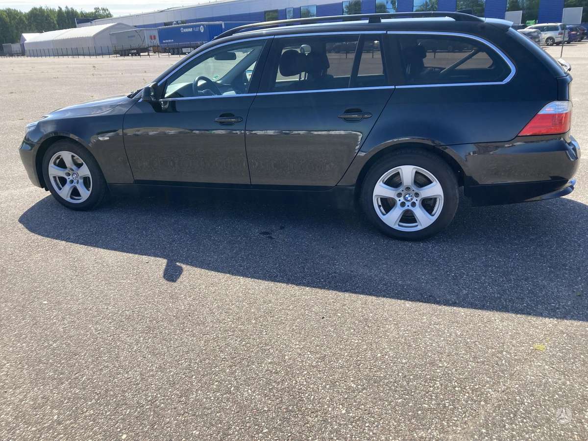 BMW 520, 2.0 l., universalas