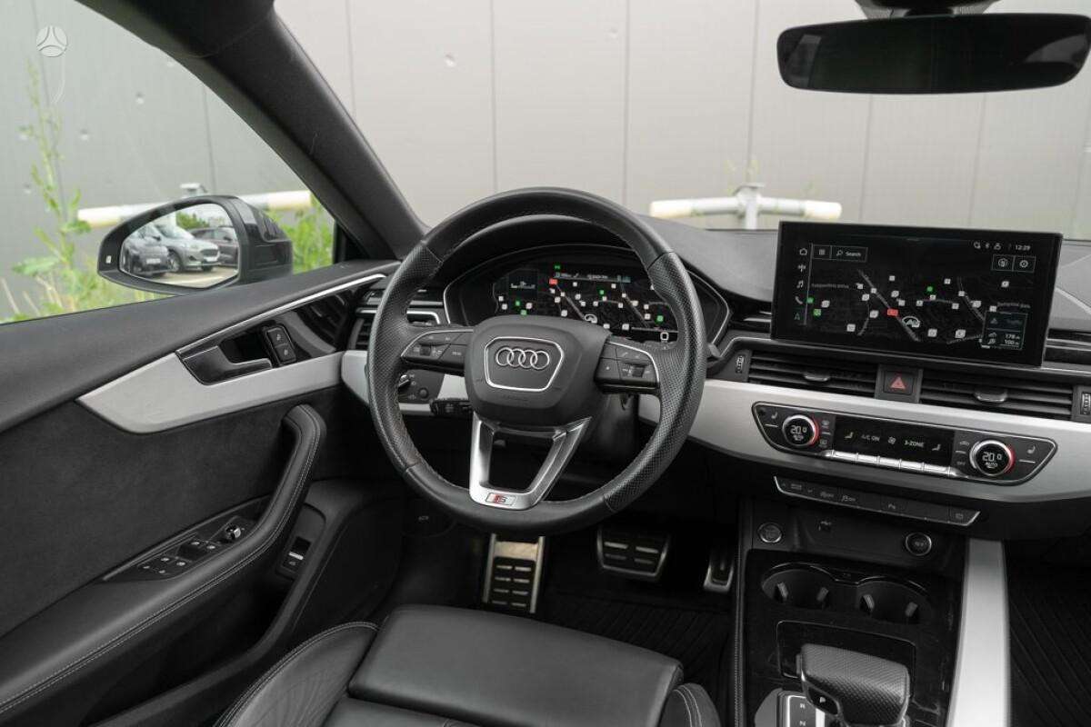 Audi A5, 2.0 l., Хэтчбек