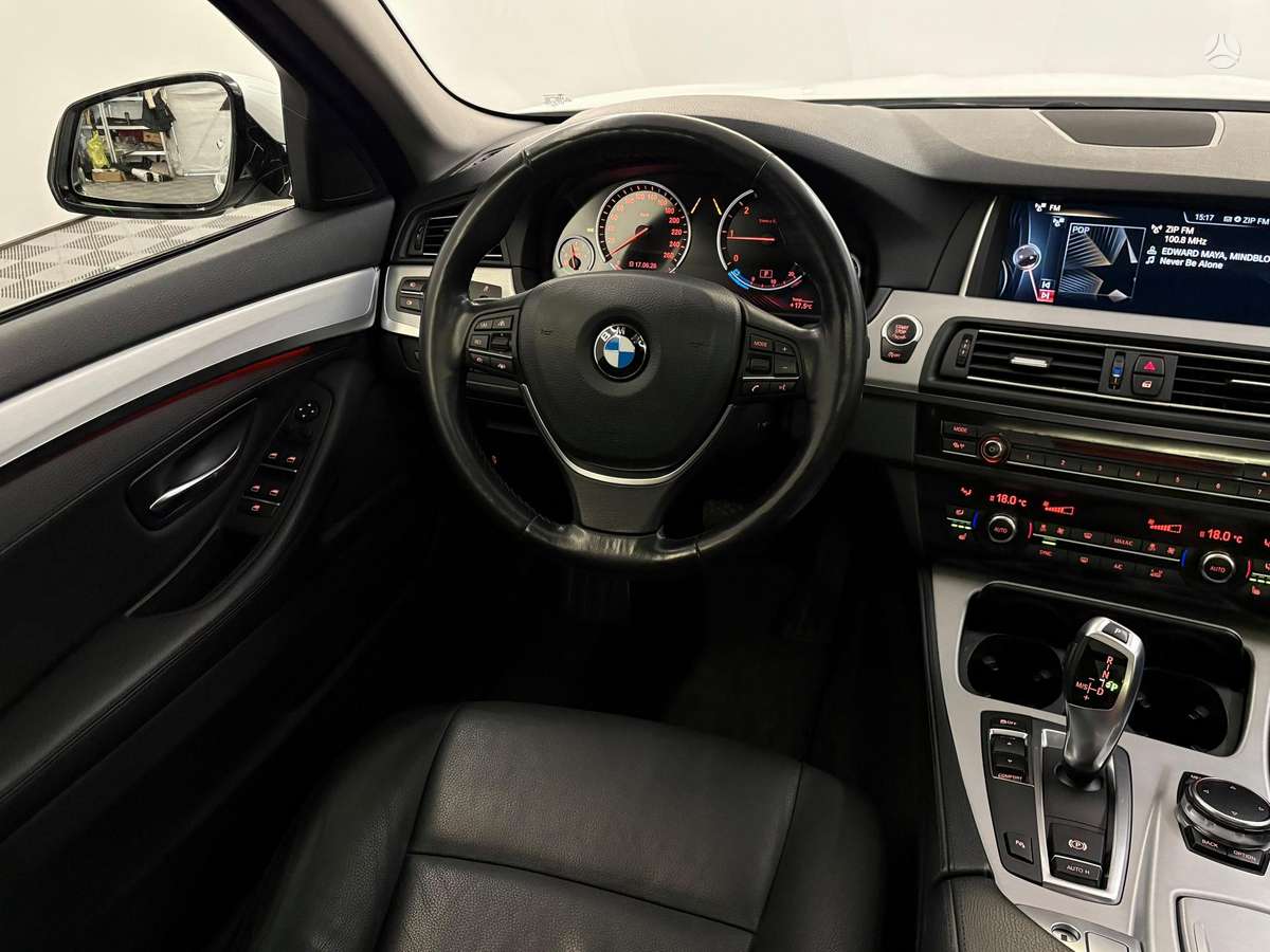 BMW 520, 2.0 l., wagon