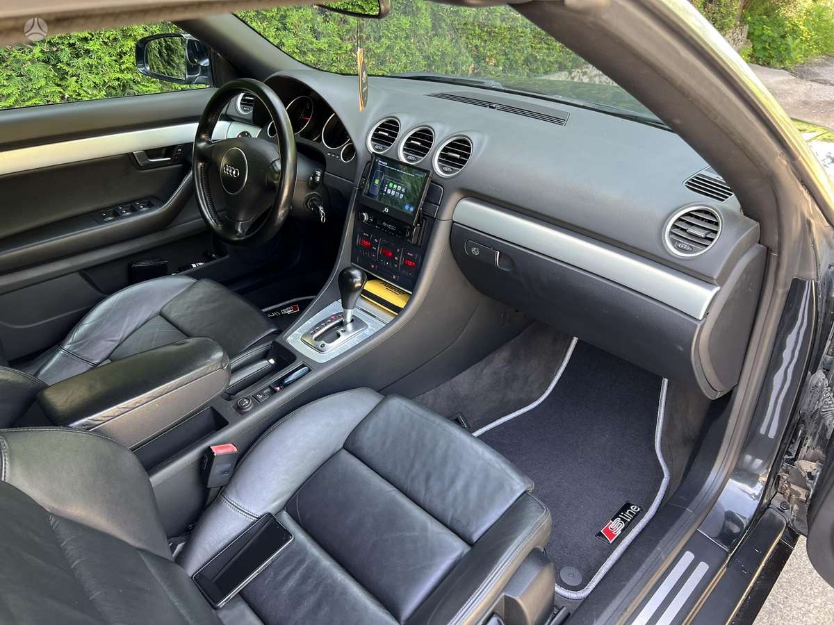 Audi A4, 2.5 l., kabrioletas