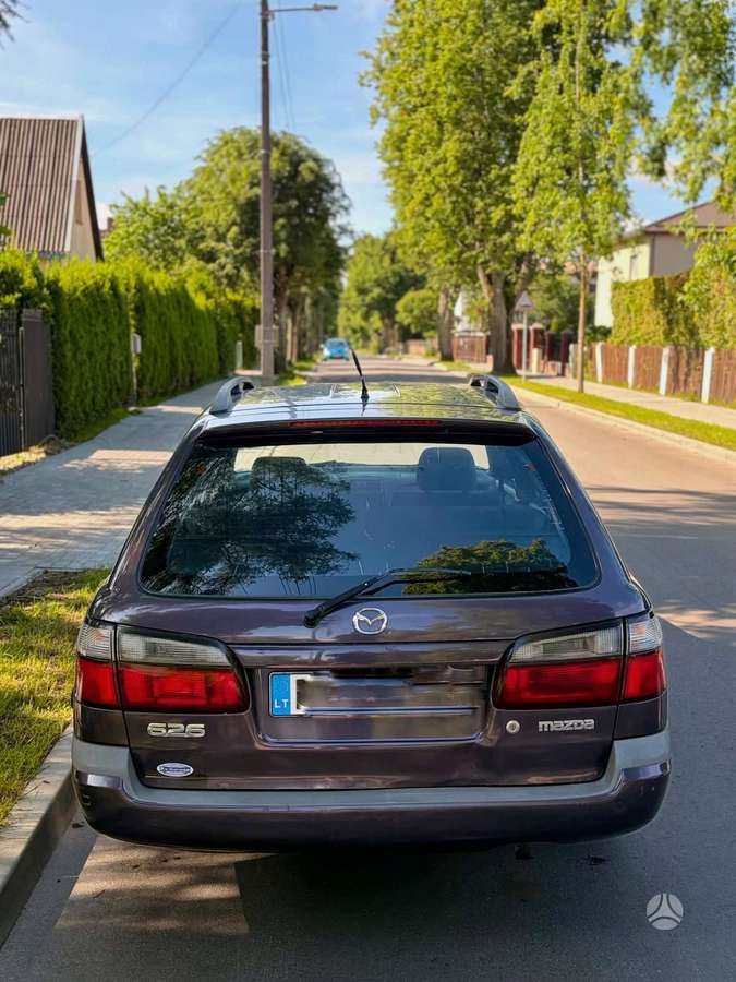 Mazda 626, 1.8 l., Универсал
