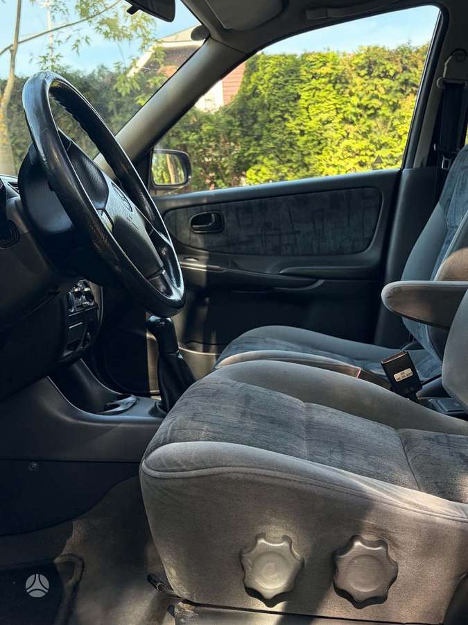 Mazda 626, 1.8 l., Универсал