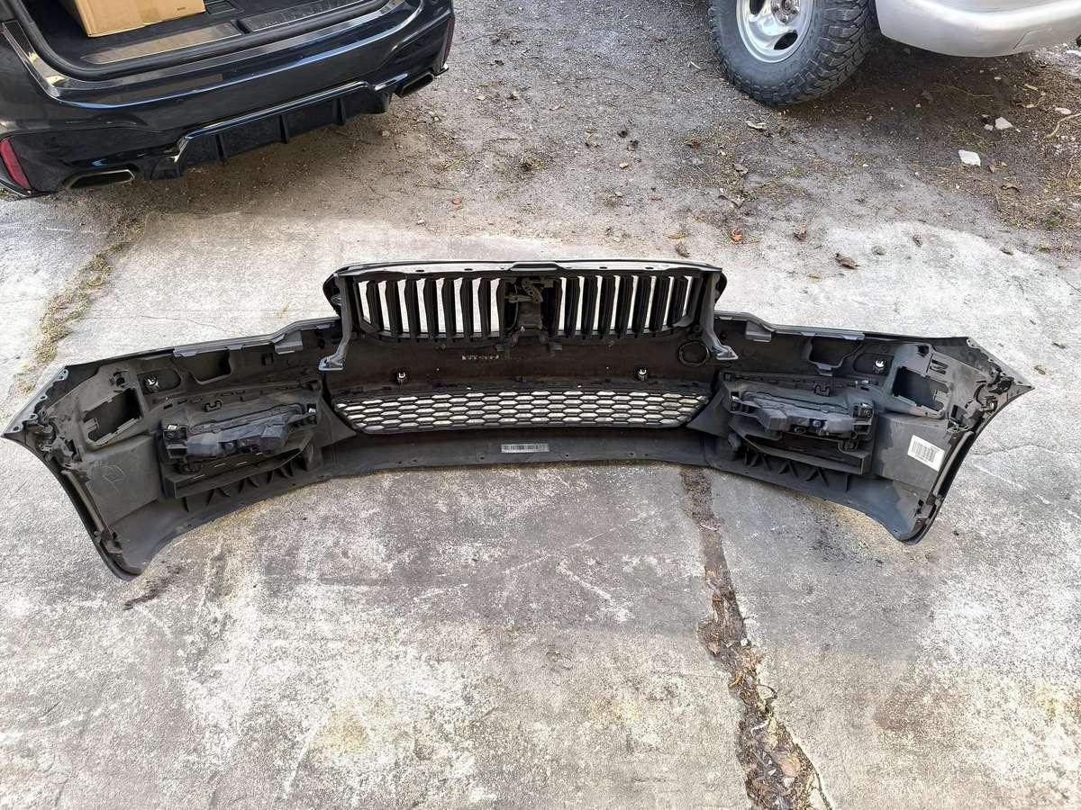 BMW 5 serija bumpers, lights
