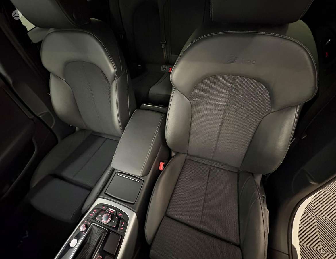Audi A6, 3.0 l., wagon