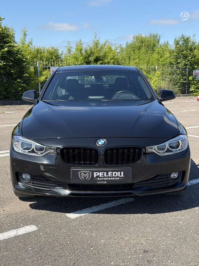 BMW 320, 2.0 l., Седан