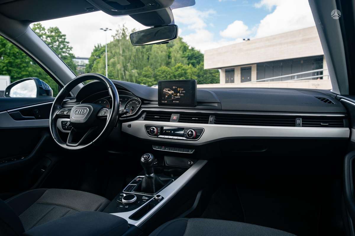 Audi A4, 2.0 l., Универсал
