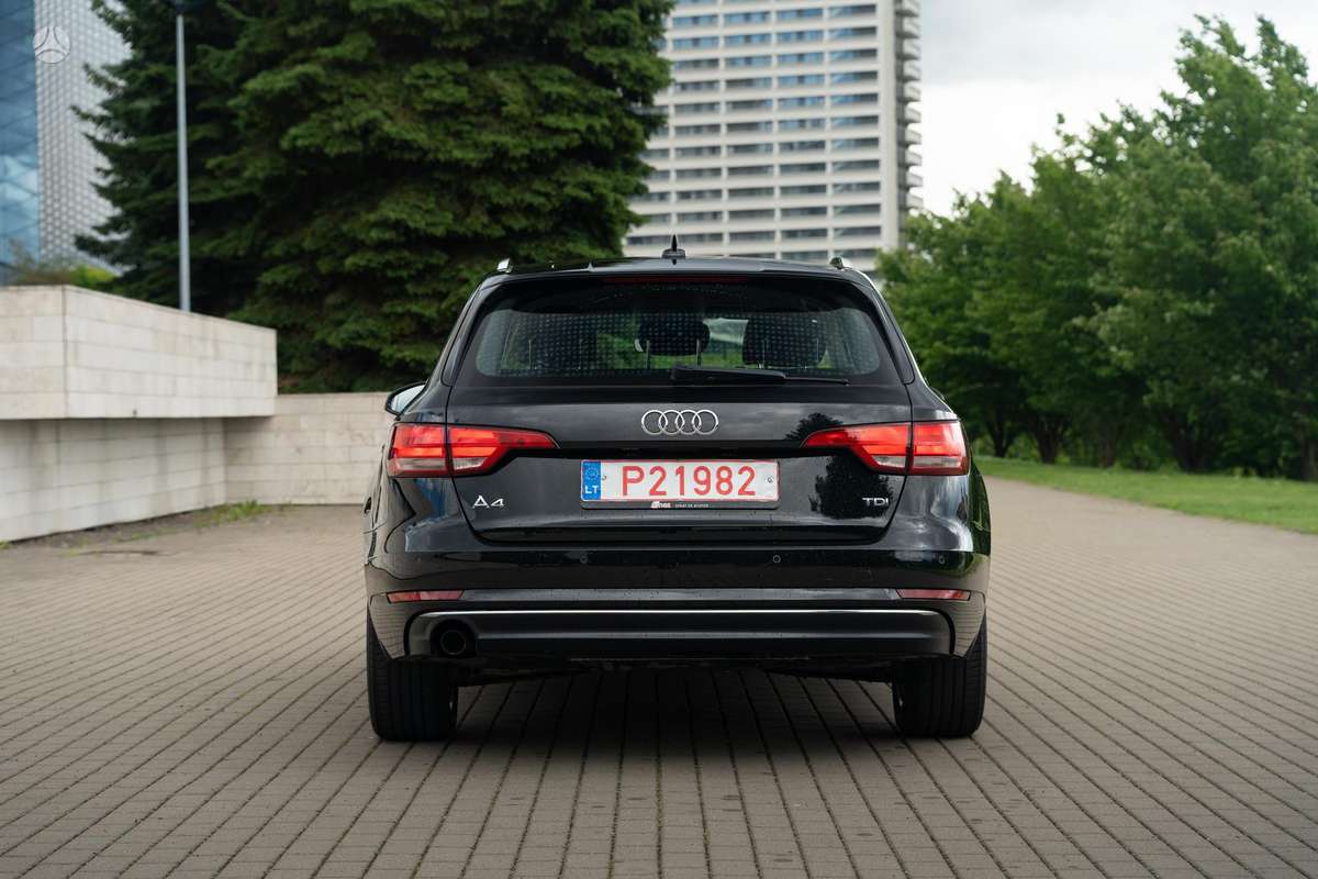 Audi A4, 2.0 l., Универсал