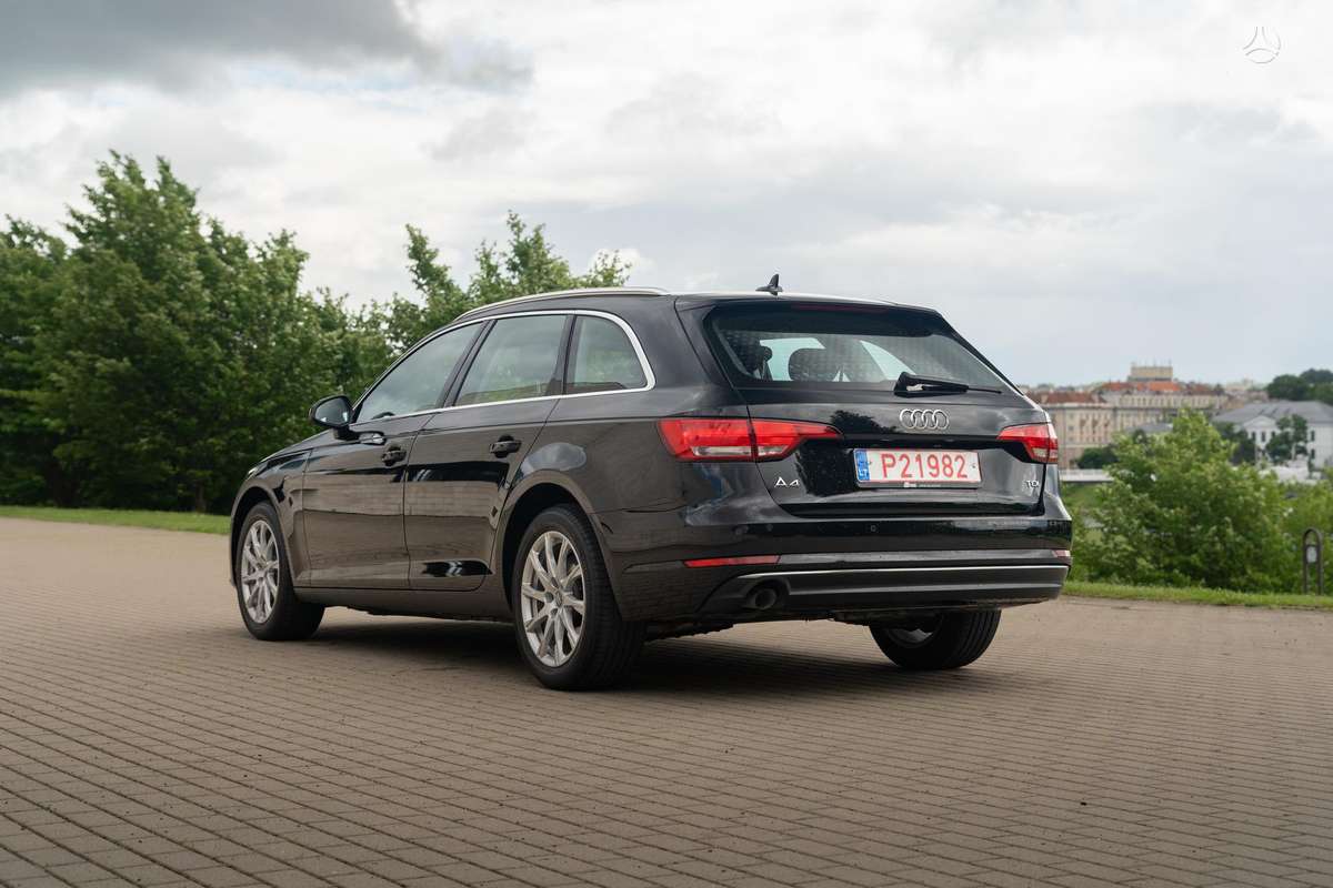 Audi A4, 2.0 l., Универсал