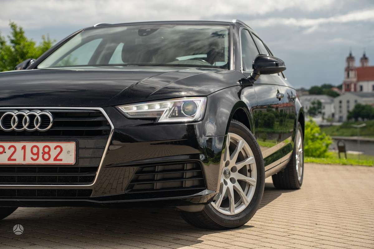 Audi A4, 2.0 l., Универсал