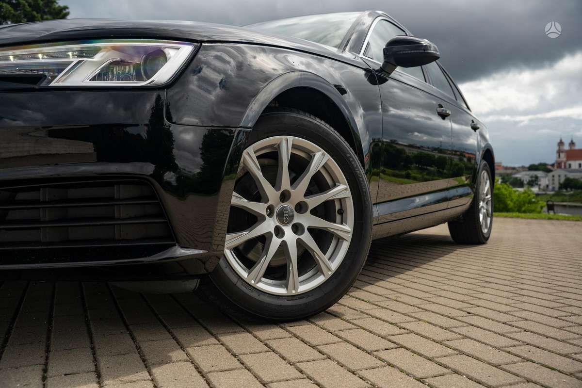 Audi A4, 2.0 l., Универсал
