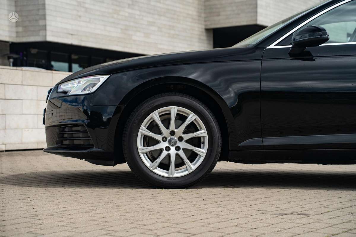 Audi A4, 2.0 l., Универсал