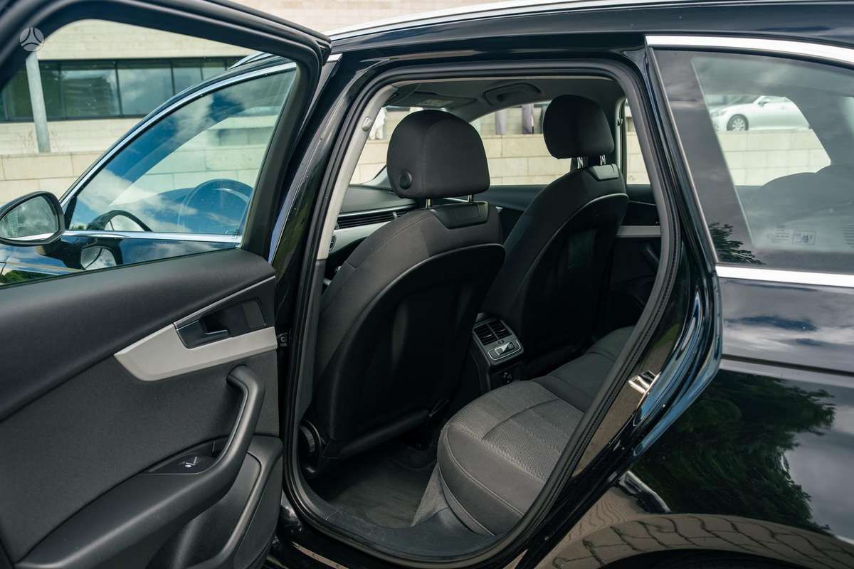 Audi A4, 2.0 l., Универсал