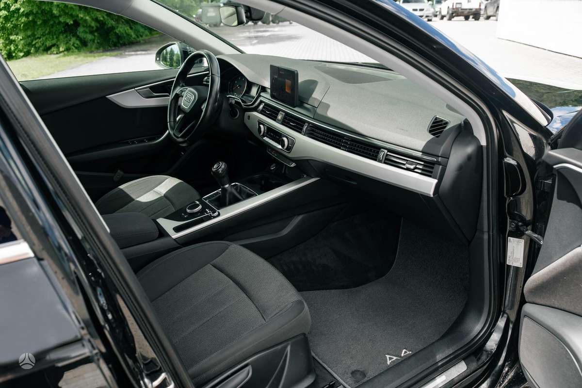 Audi A4, 2.0 l., Универсал