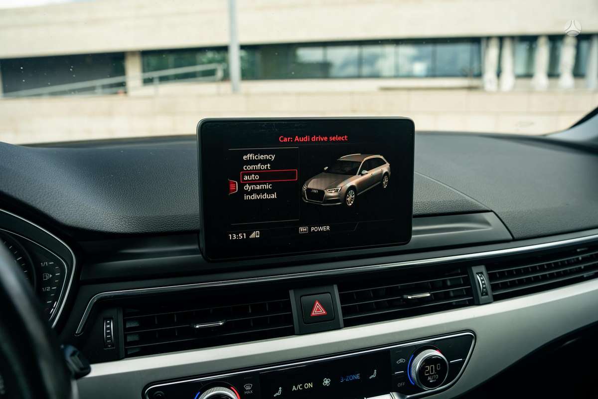 Audi A4, 2.0 l., Универсал