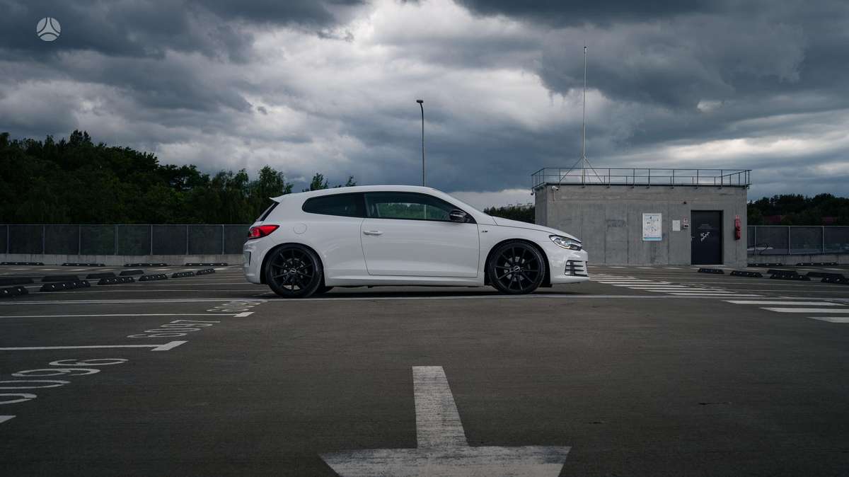 Volkswagen Scirocco, 2.0 l., Купе (coupe)