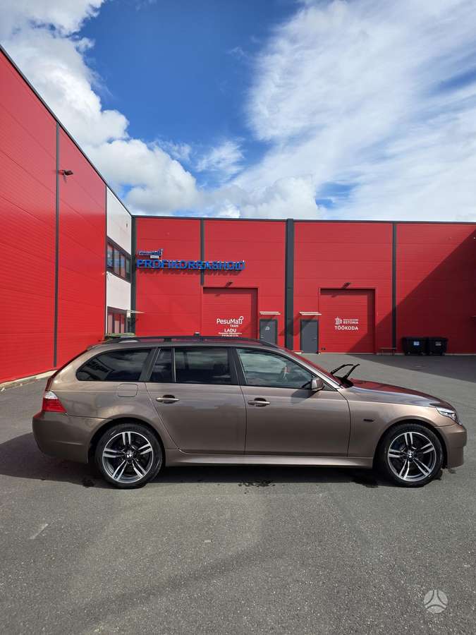 BMW 535, 3.0 l., wagon