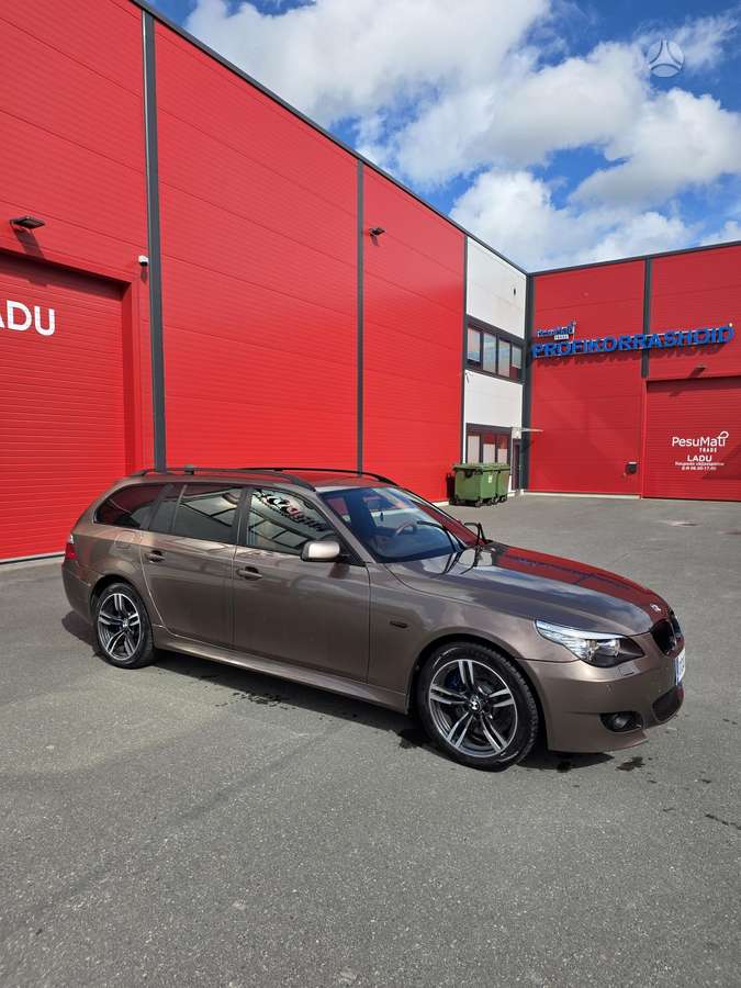 BMW 535, 3.0 l., wagon