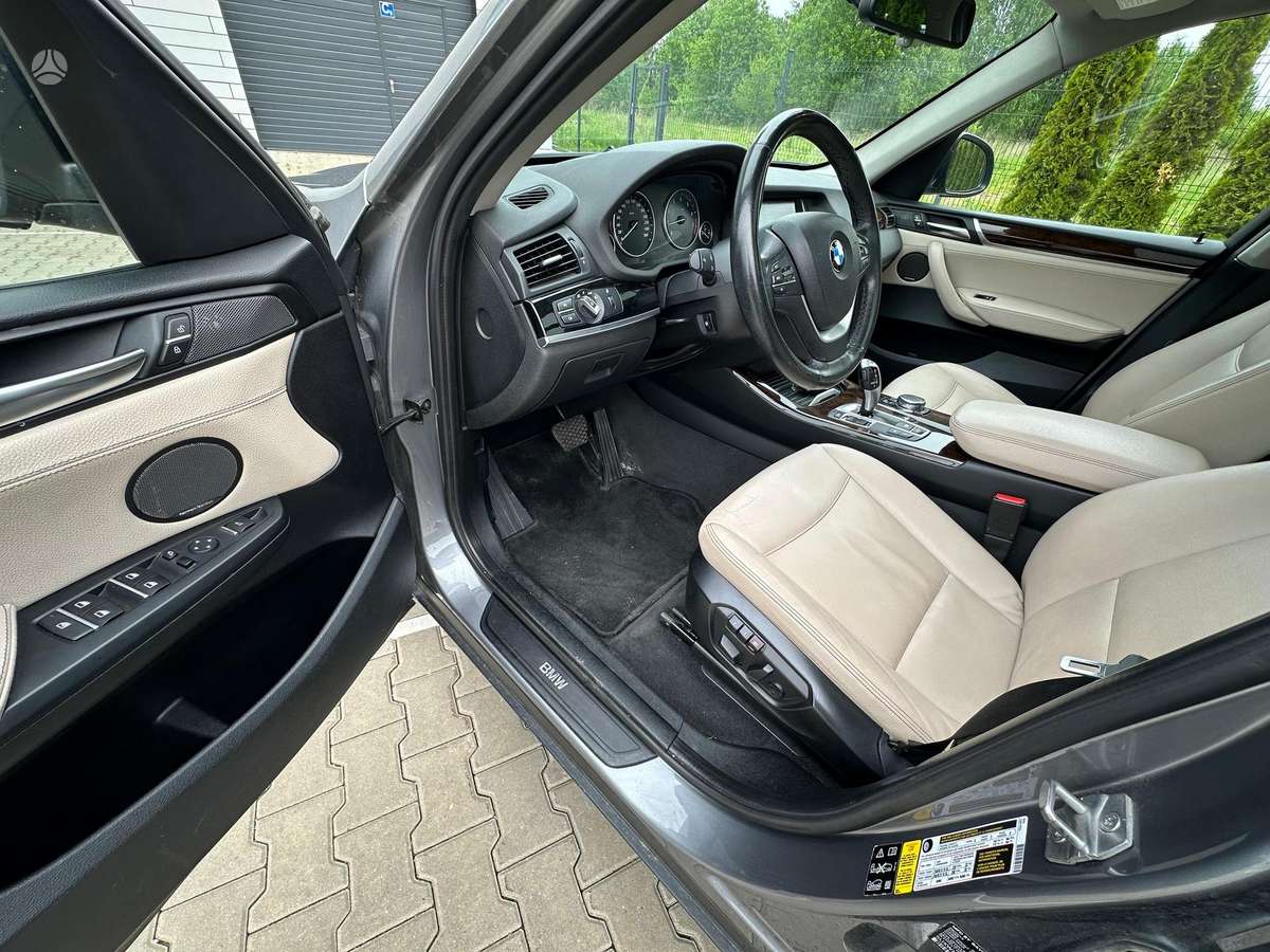 BMW X3, 2.0 l., off-road / crossover