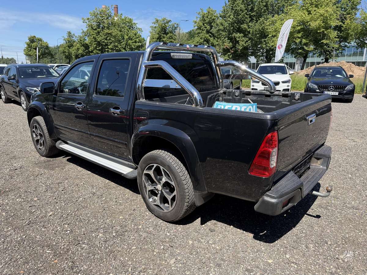 Isuzu D-Max, 3.0 l., Пикап