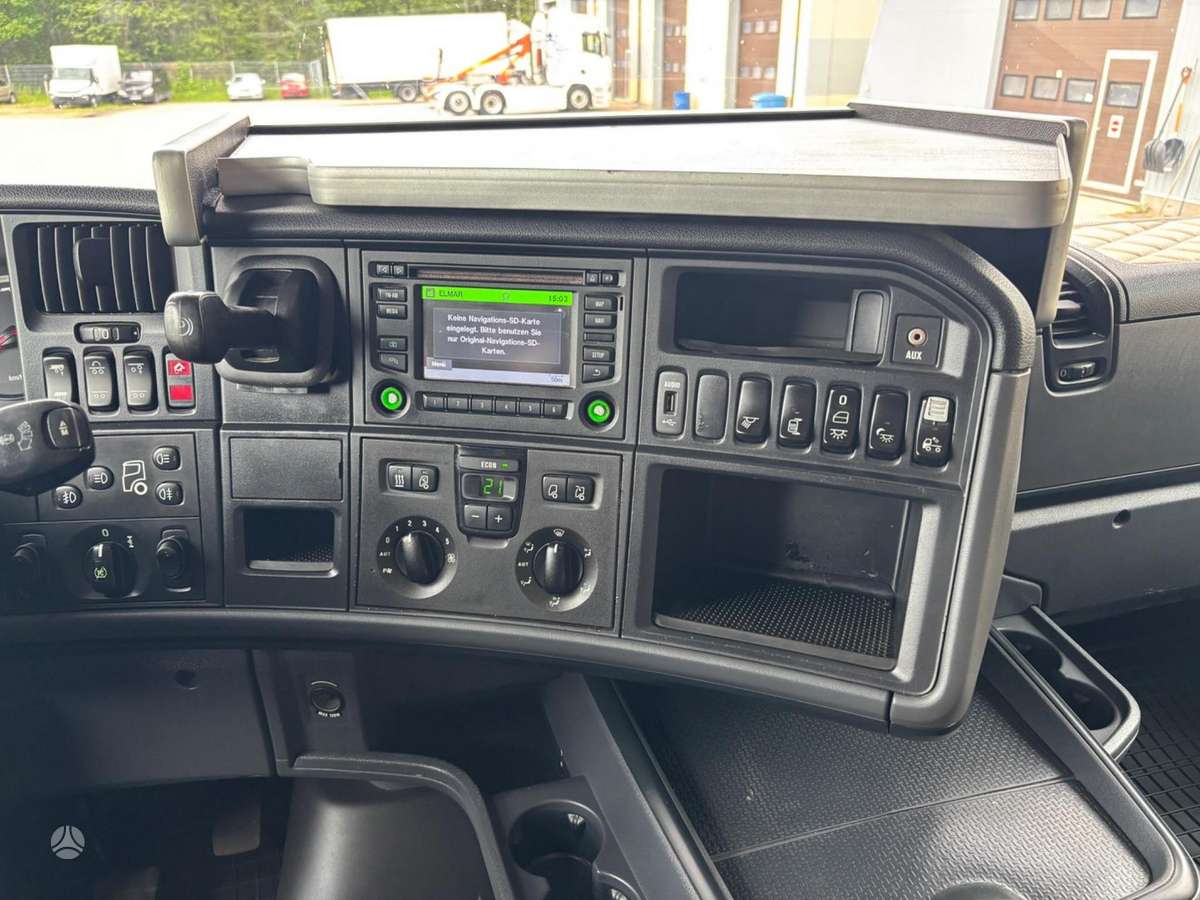 Scania R450, auto vedēji