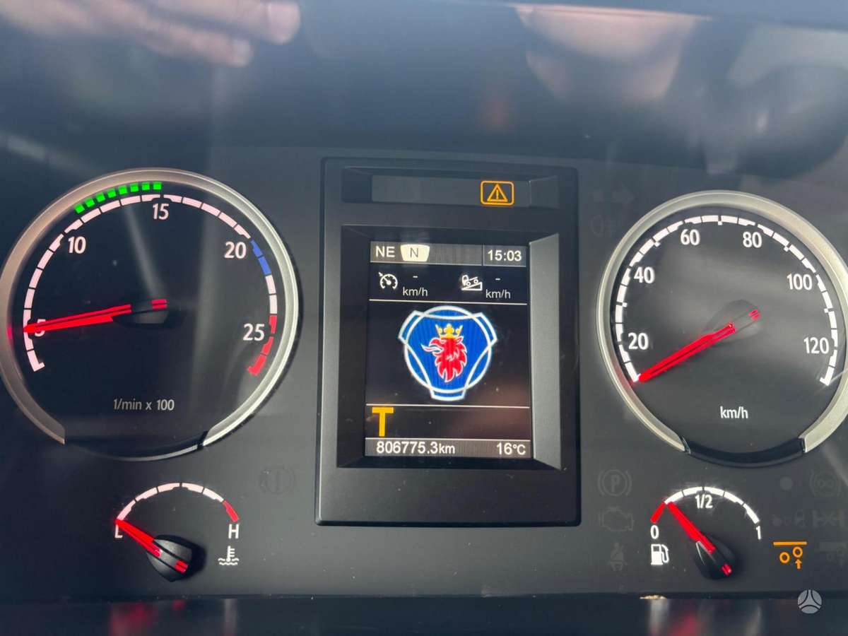 Scania R450, auto vedēji