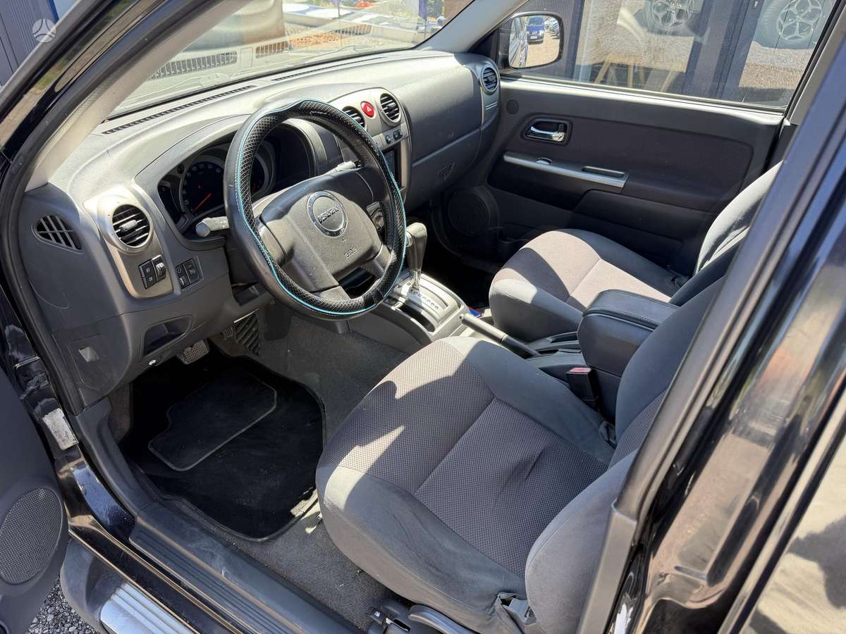 Isuzu D-Max, 3.0 l., Пикап