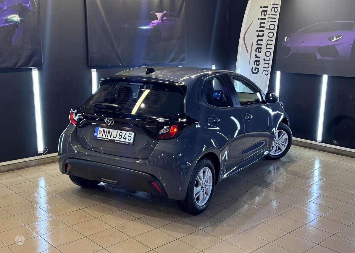 Toyota Yaris, 1.5 l., Хэтчбек