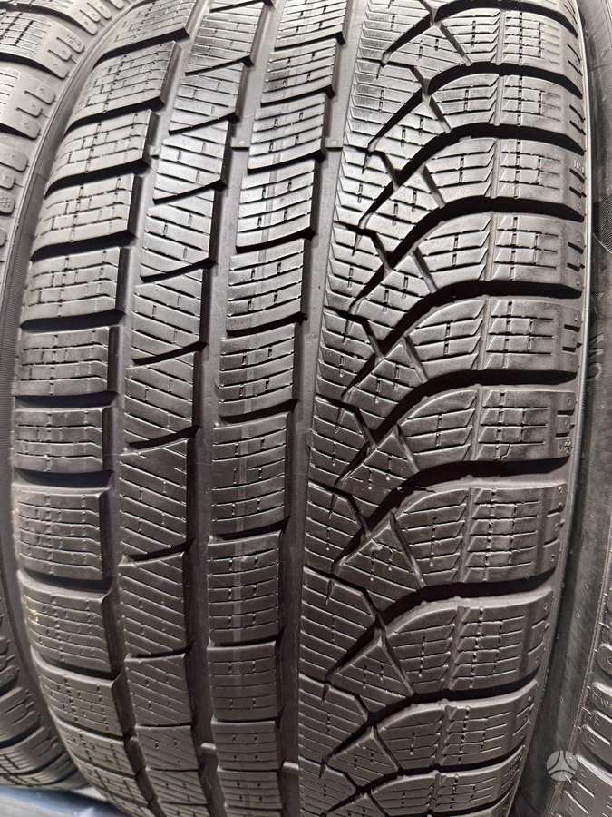 Pirelli Pzero winter//2024m, winter 245/45 R19
