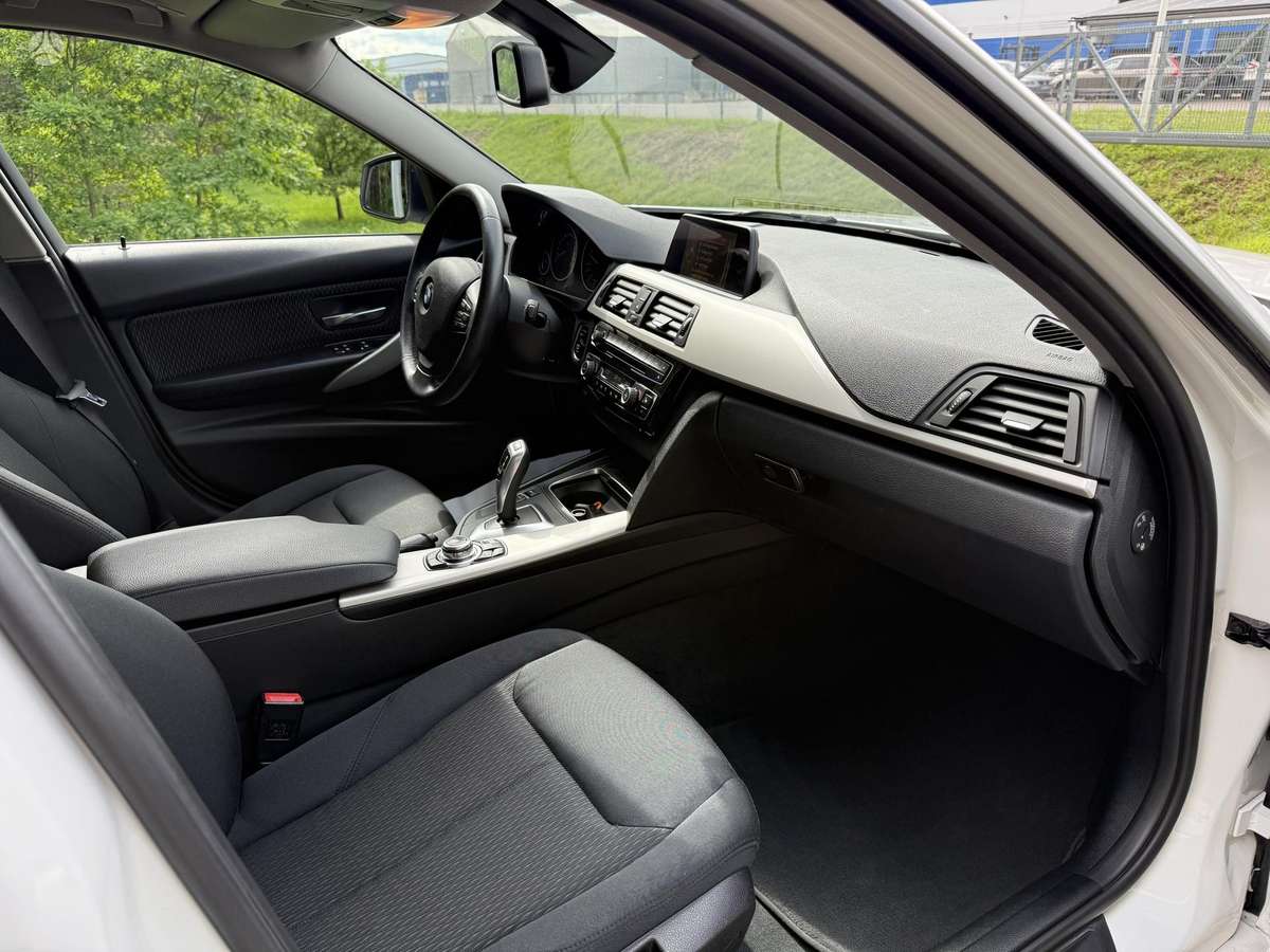 BMW 320, 2.0 l., Универсал