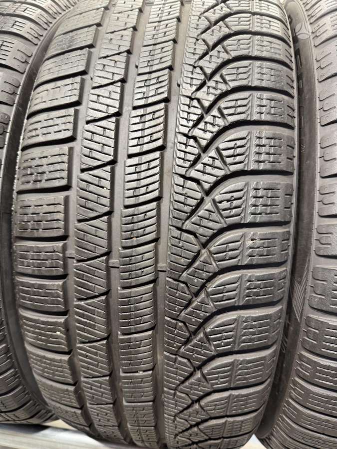 Pirelli PZero winter//2024m, žieminės 245/45 R19