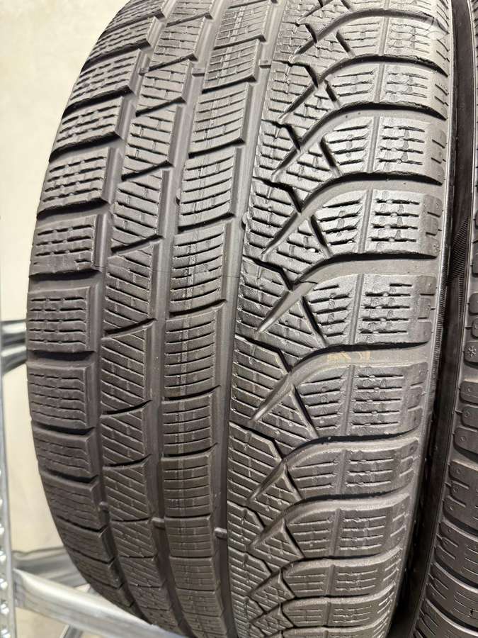 Pirelli PZero winter//2024m, žieminės 245/45 R19