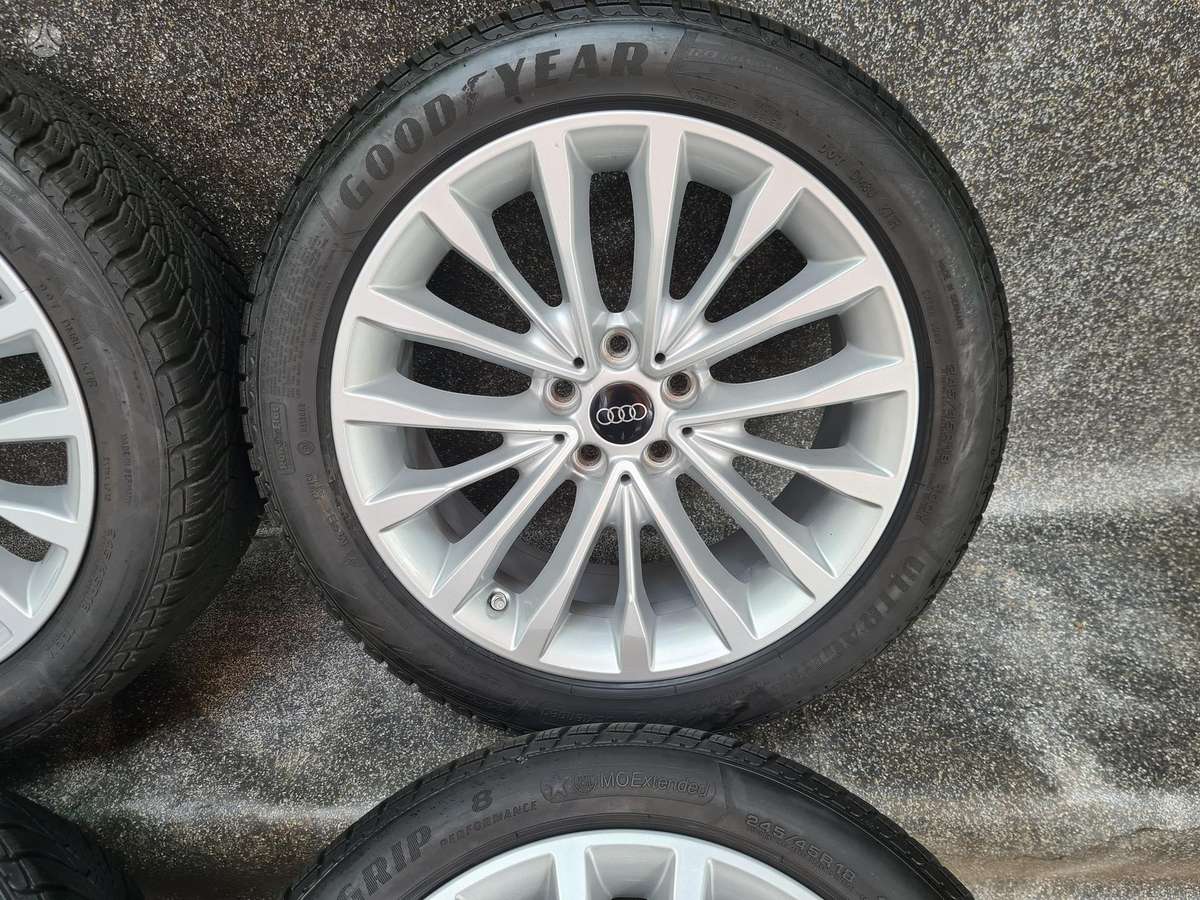 Audi SU PADANGOM, легкосплавные , R18