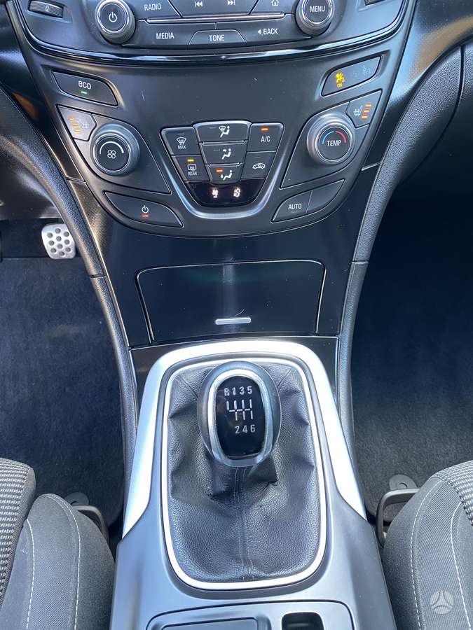 Opel Insignia, 2.0 l., Универсал