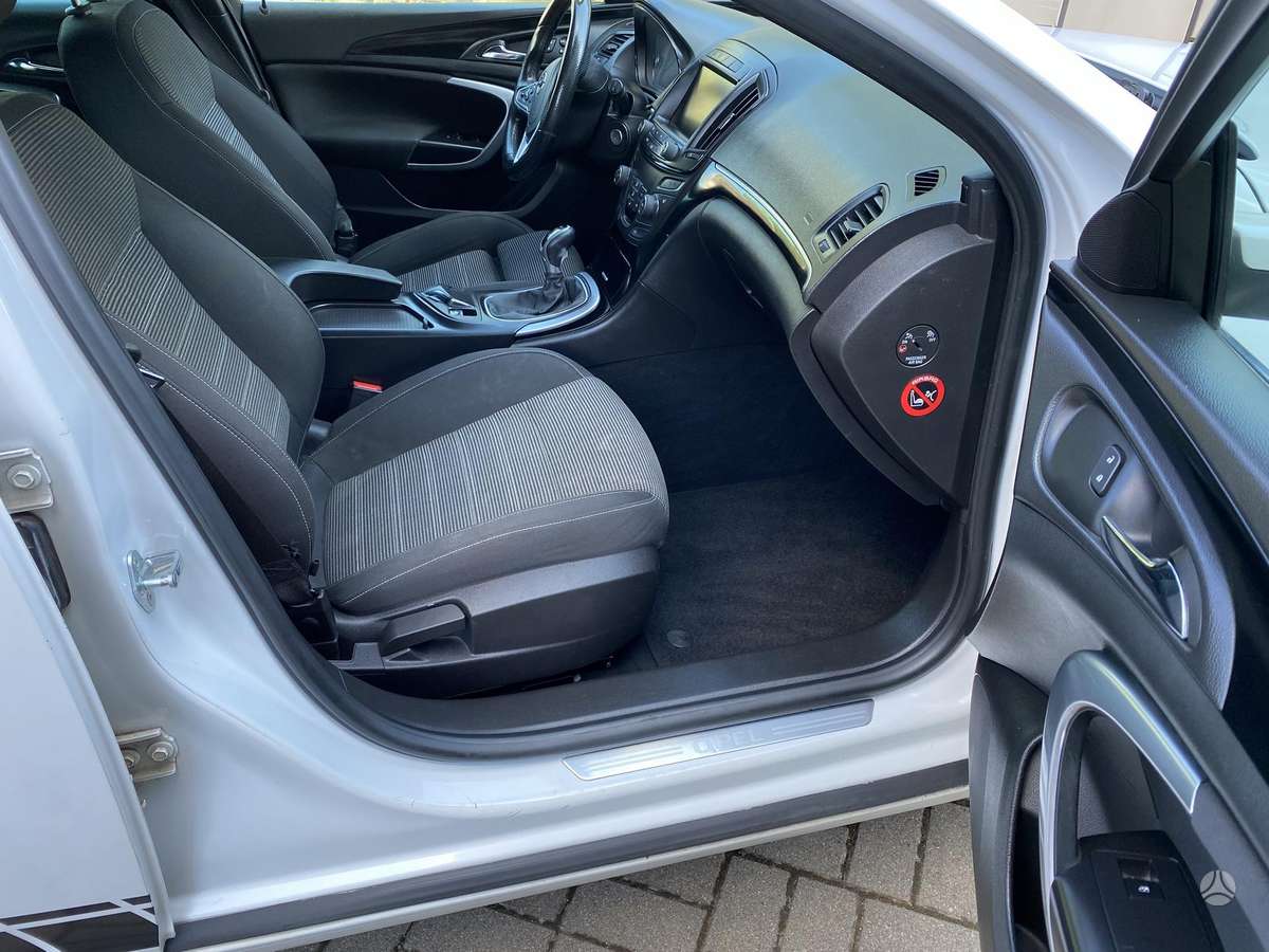 Opel Insignia, 2.0 l., Универсал
