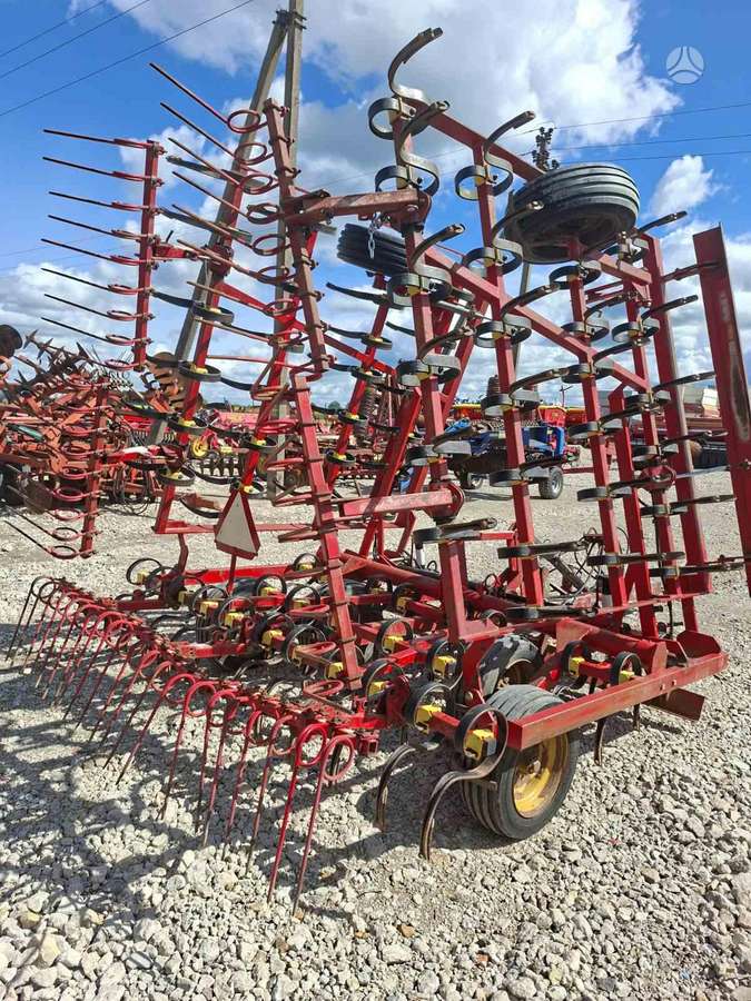 Vaderstad NZ 6,6, žemės dirbimo / ruošimo technika