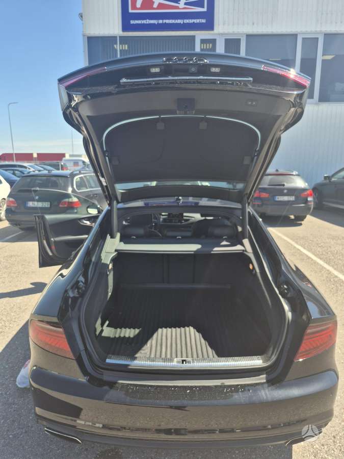 Audi A7, 3.0 l., hatchback