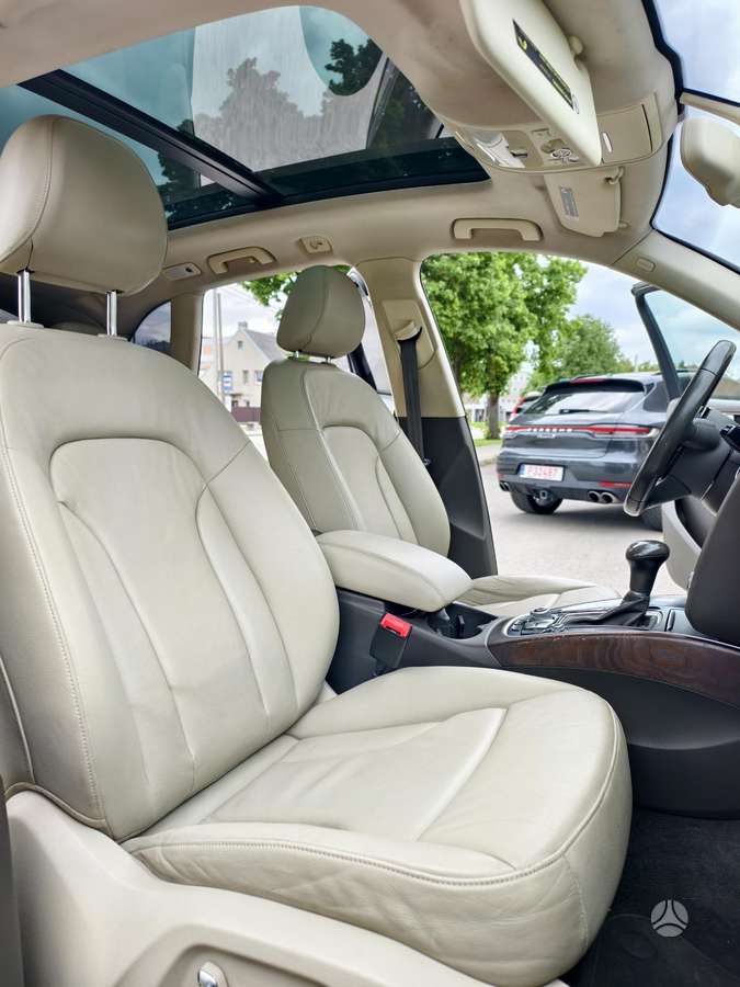 Audi Q5, 3.0 l., hatchback