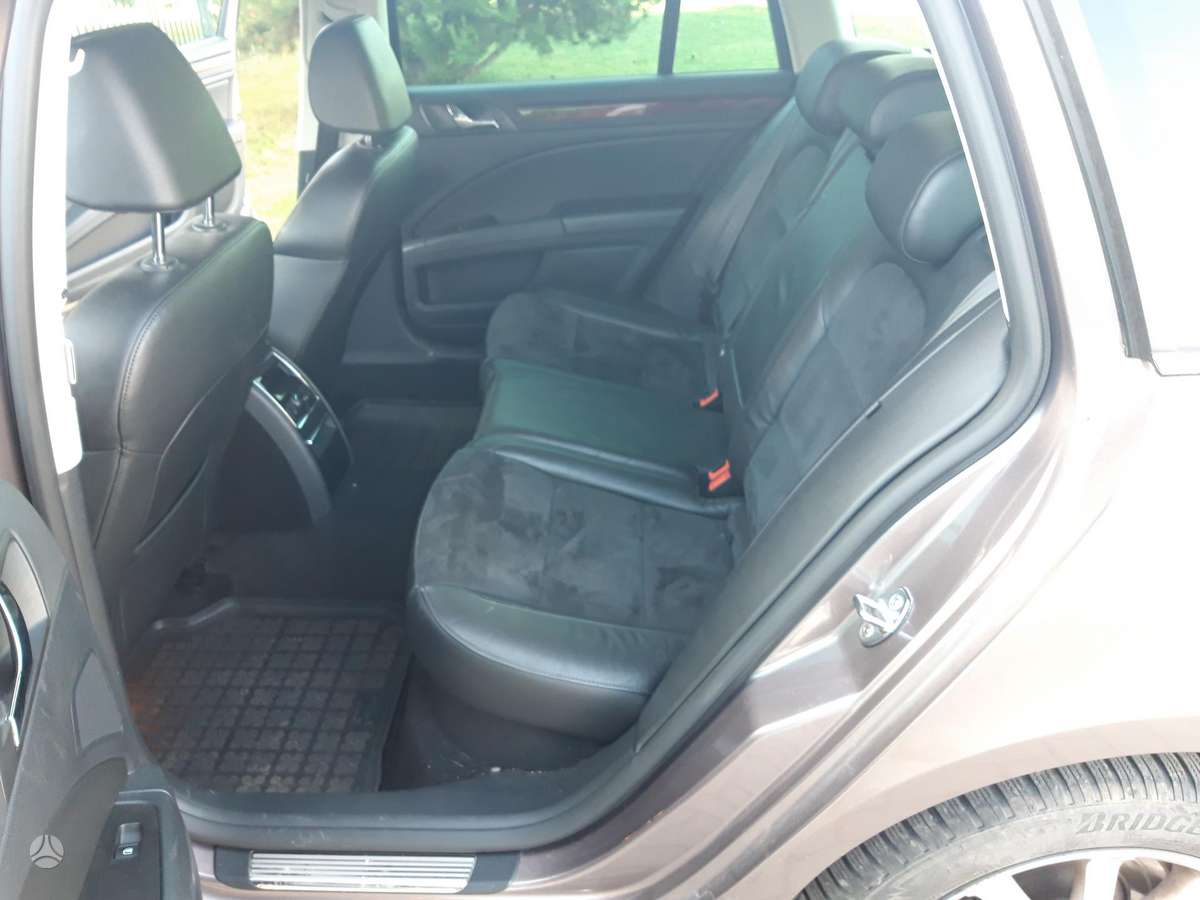 Skoda Superb, 2.0 l., wagon