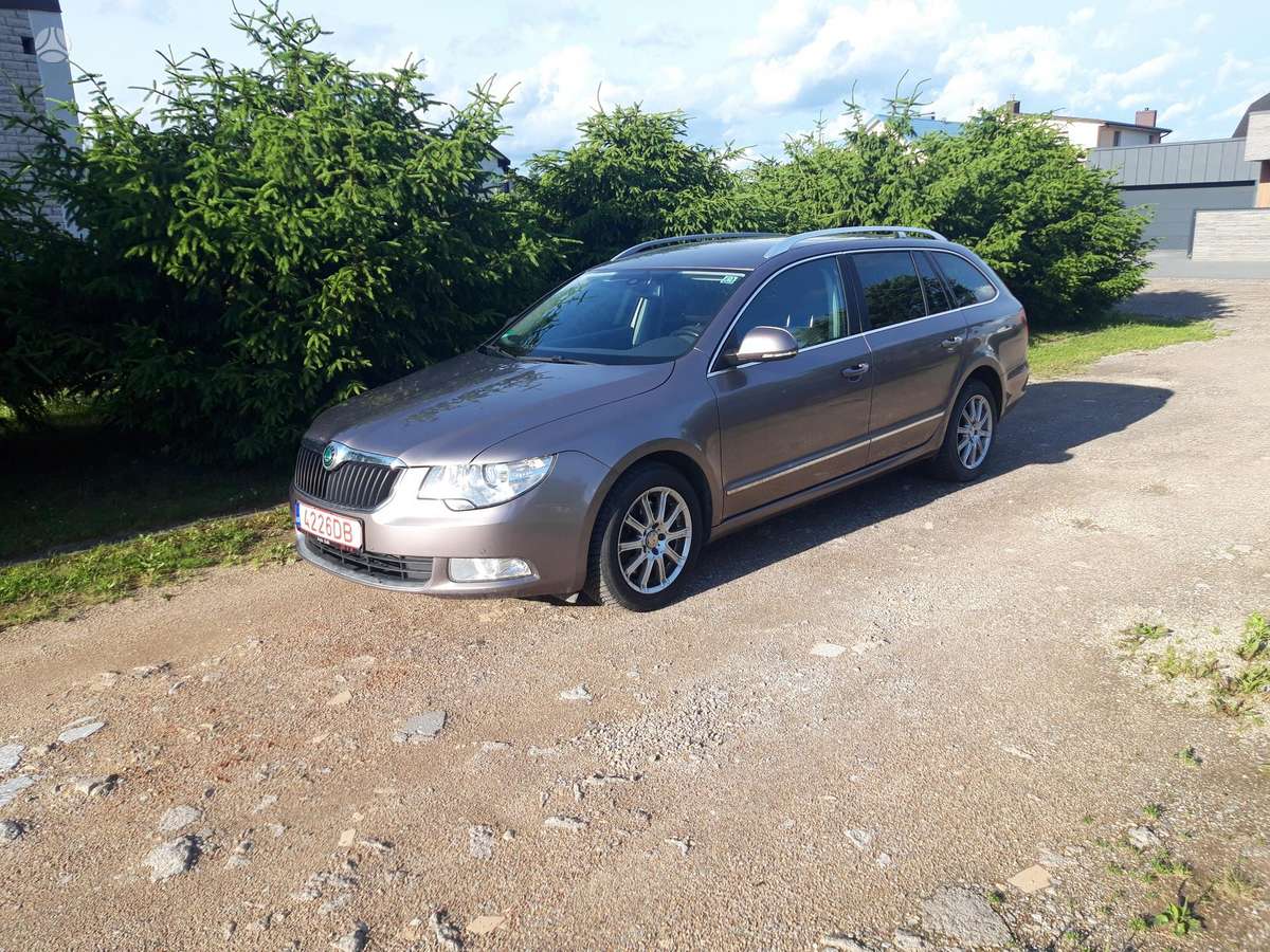 Skoda Superb, 2.0 l., wagon