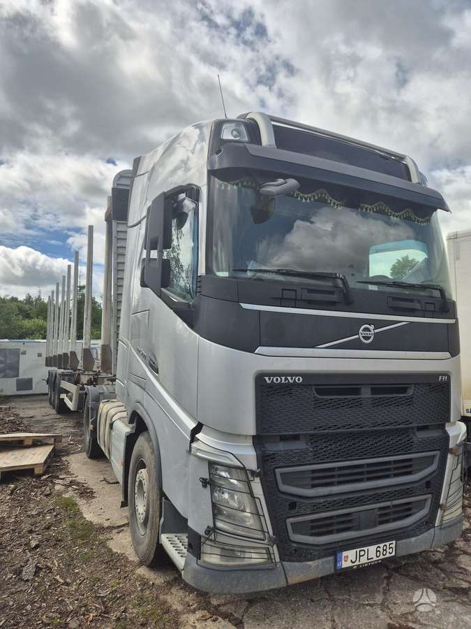 Volvo FH13, лесовозы