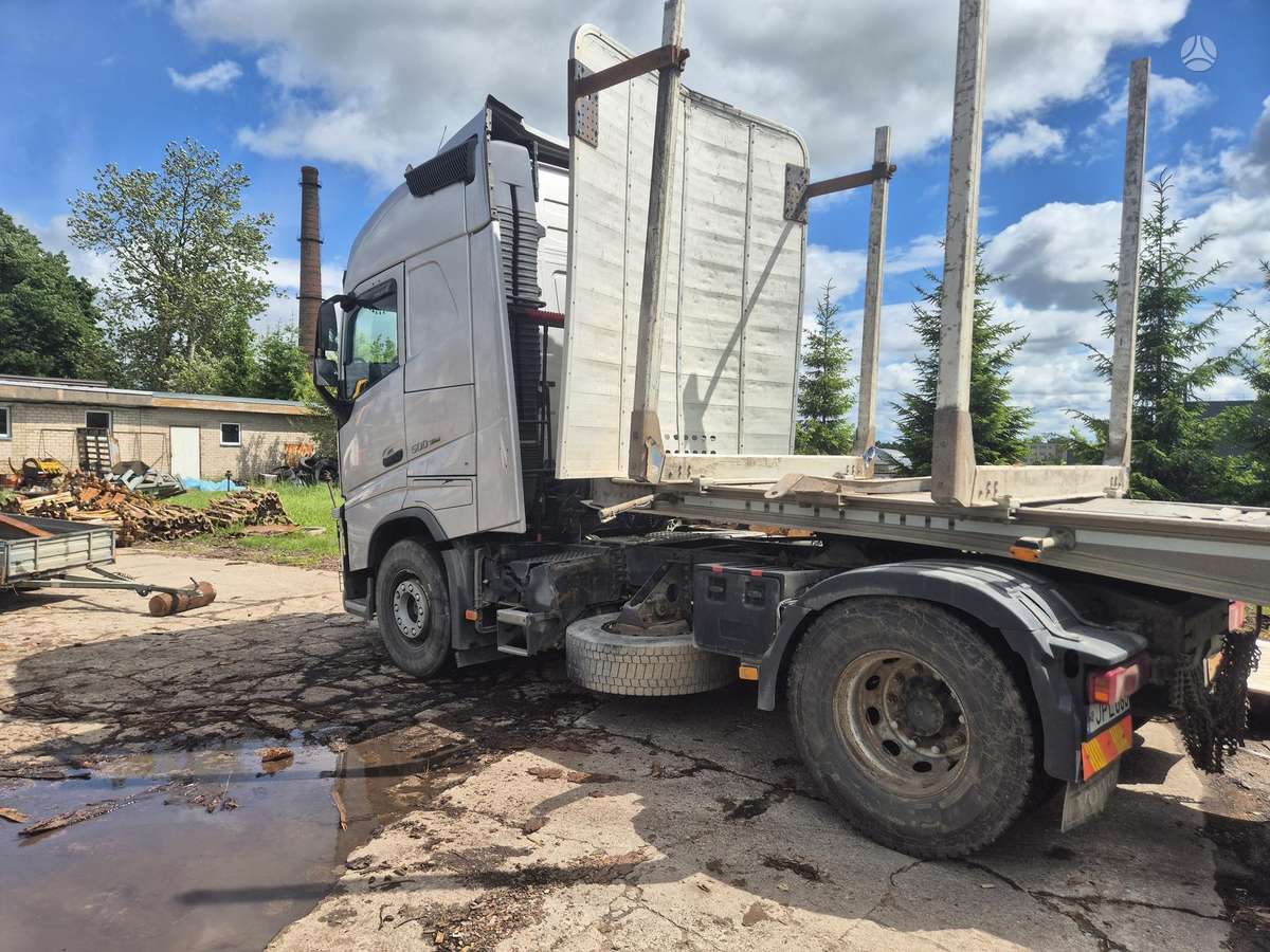 Volvo FH13, лесовозы