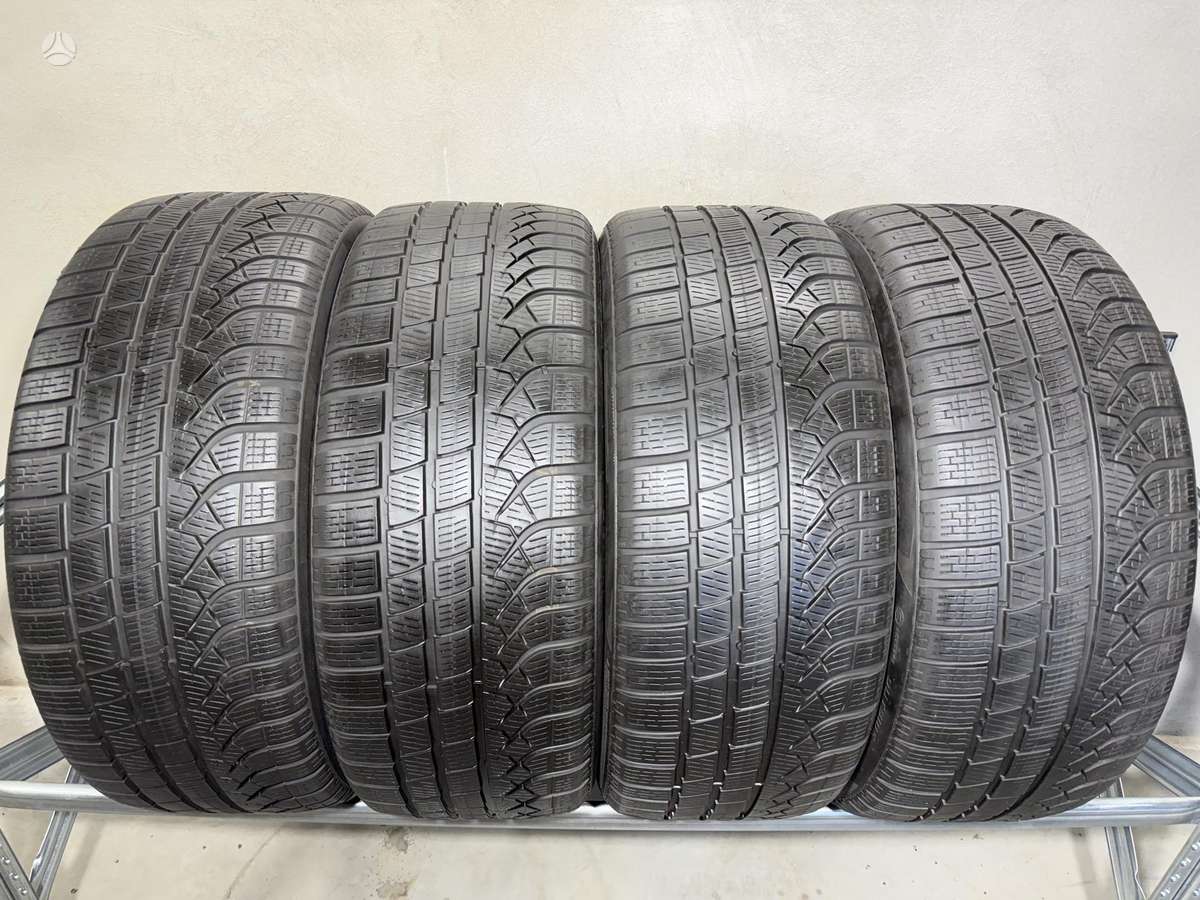 Pirelli PZero winter//2024m, žieminės 245/45 R19