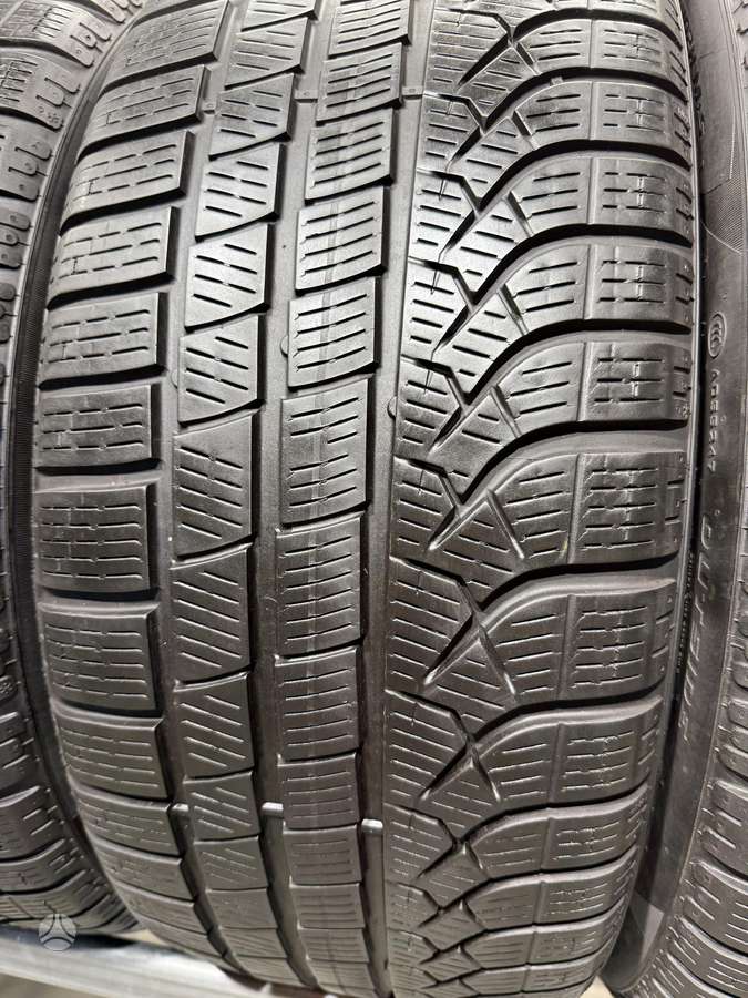 Pirelli PZero winter//2024m, žieminės 245/45 R19