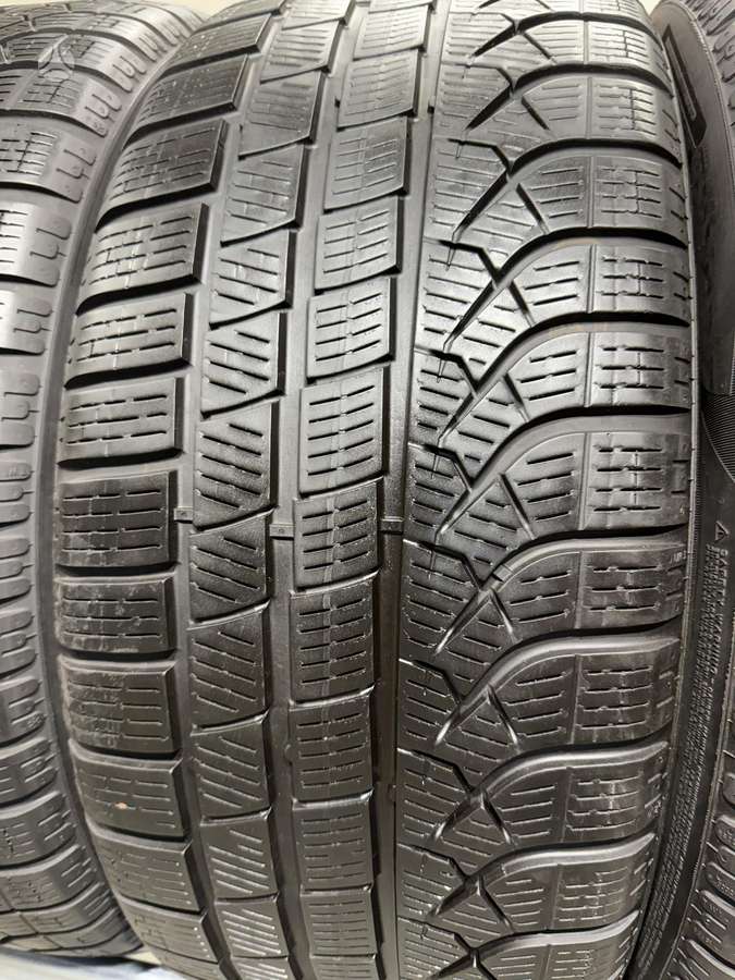 Pirelli PZero winter//2024m, žieminės 245/45 R19