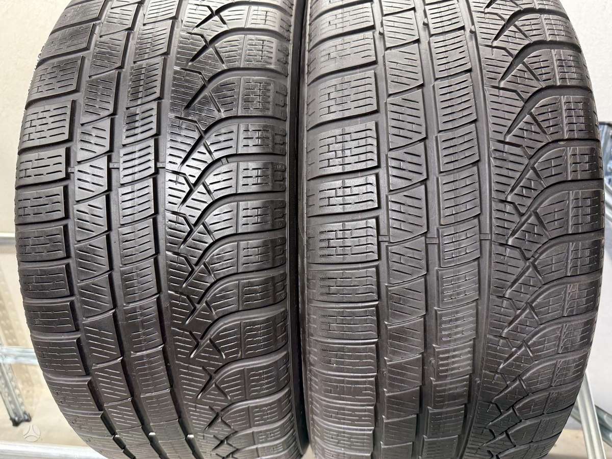 Pirelli PZero winter//2024m, winter 245/45 R19