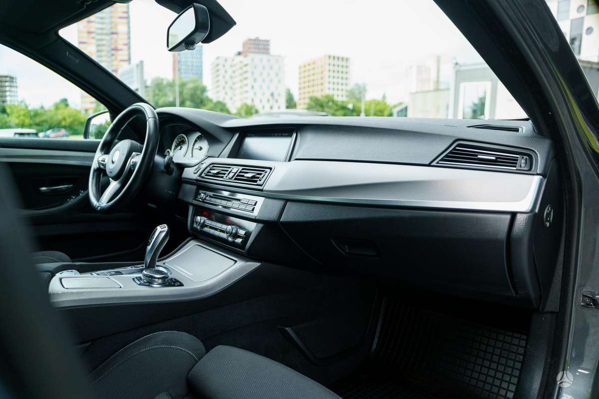 BMW 520, 2.0 l., Универсал