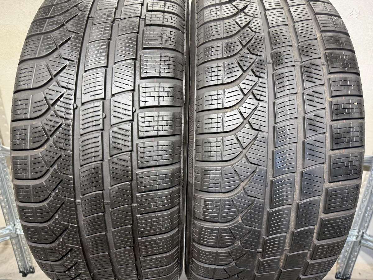 Pirelli PZero winter//2025m, winter 245/45 R19
