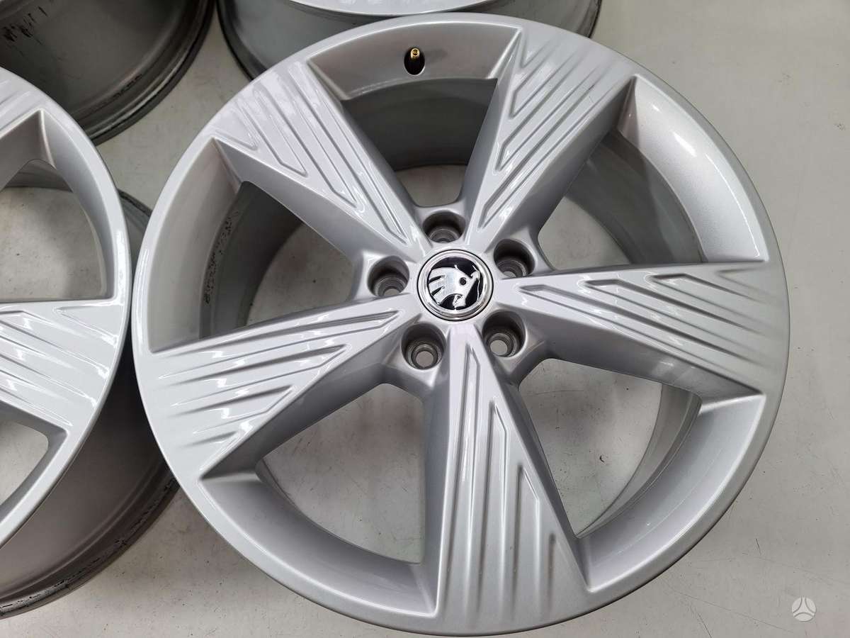 Skoda Superb, легкосплавные , R19