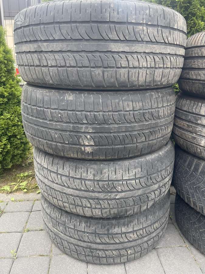 Pirelli Scorpion zero, летние 235/45 R19