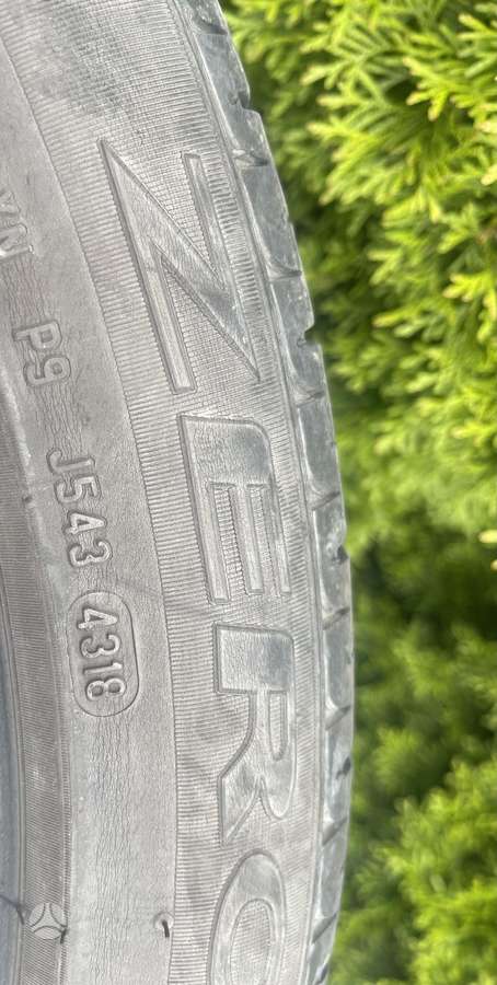 Pirelli Scorpion zero, летние 235/45 R19